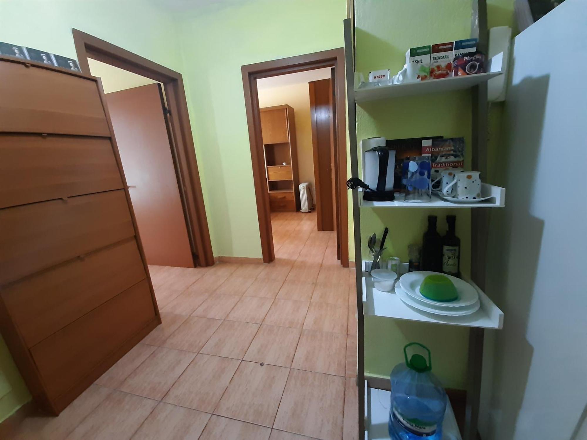 Enki'S Guesthouse Tirana Exteriör bild
